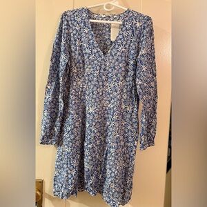 Uniqlo Blue and White Floral Long Sleeve Dress